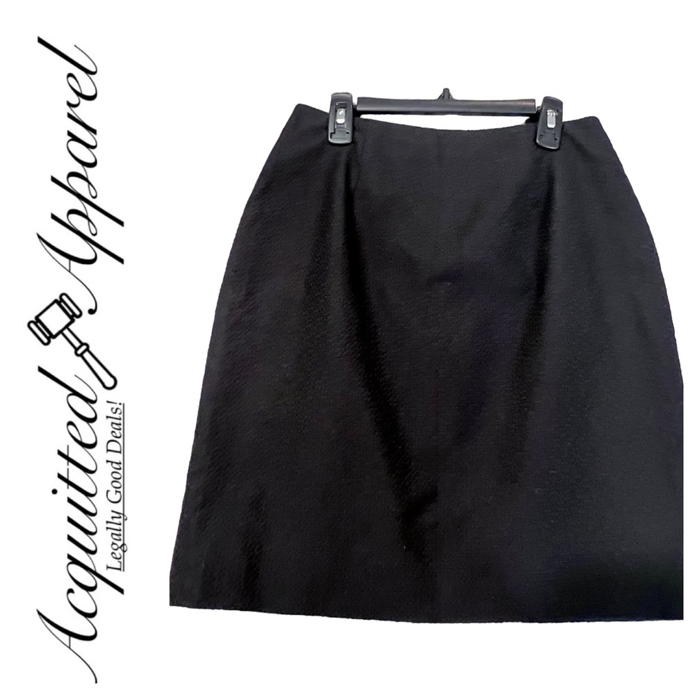 Kay Unger New York Black Woven Stle Mini Skirt